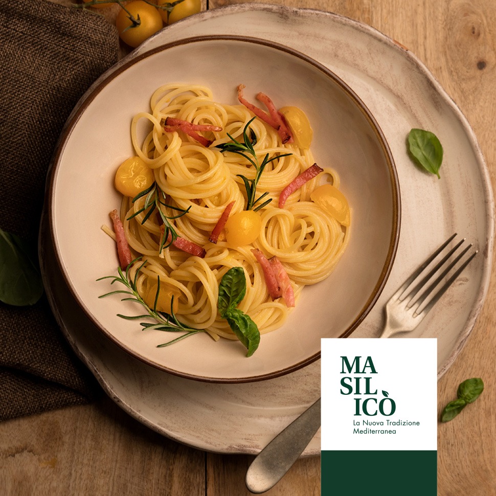 SPAGHETTONI CON POMODORINI GIALLI, SPECK E ROSMARINO IN POLVERE ﻿
